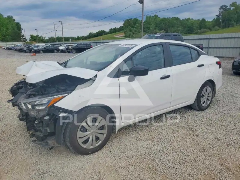 2025 Nissan VERSA фото