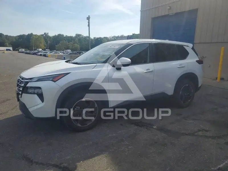 2025 Nissan ROGUE photo