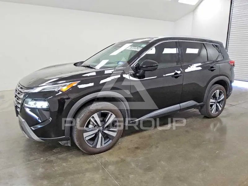 2025 Nissan ROGUE photo