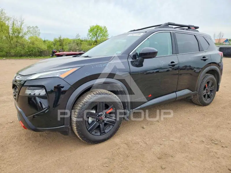 2025 Nissan ROGUE photo