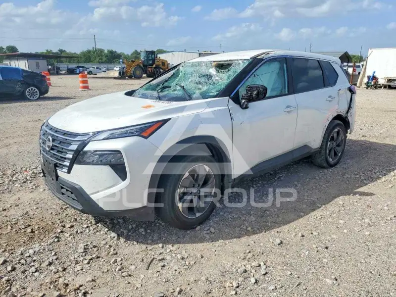 2025 Nissan ROGUE photo