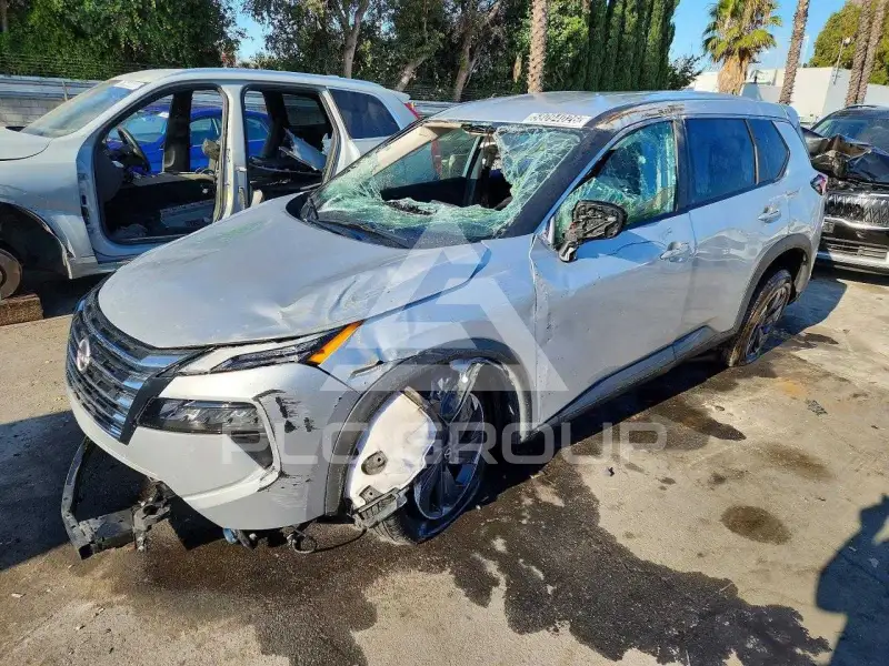 2025 Nissan ROGUE фото