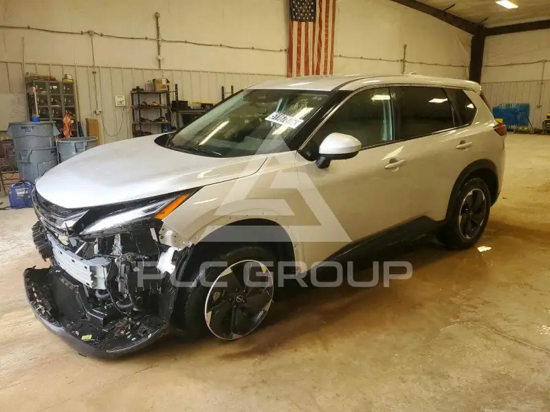 2025 Nissan ROGUE photo
