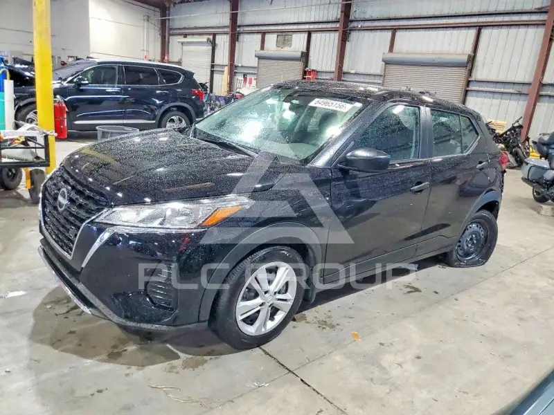 2025 Nissan KICKS photo
