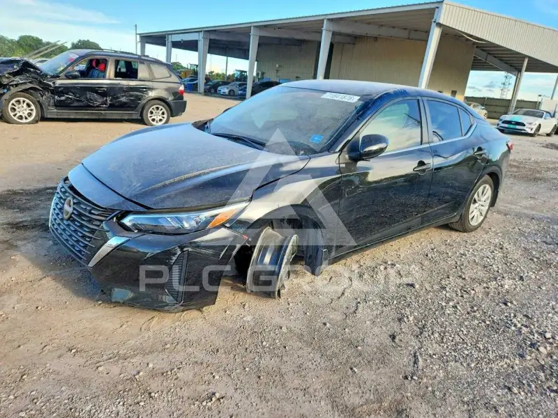 2025 Nissan SENTRA photo