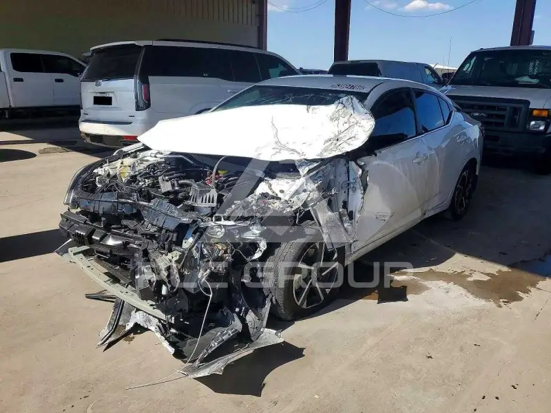2025 Nissan SENTRA фото