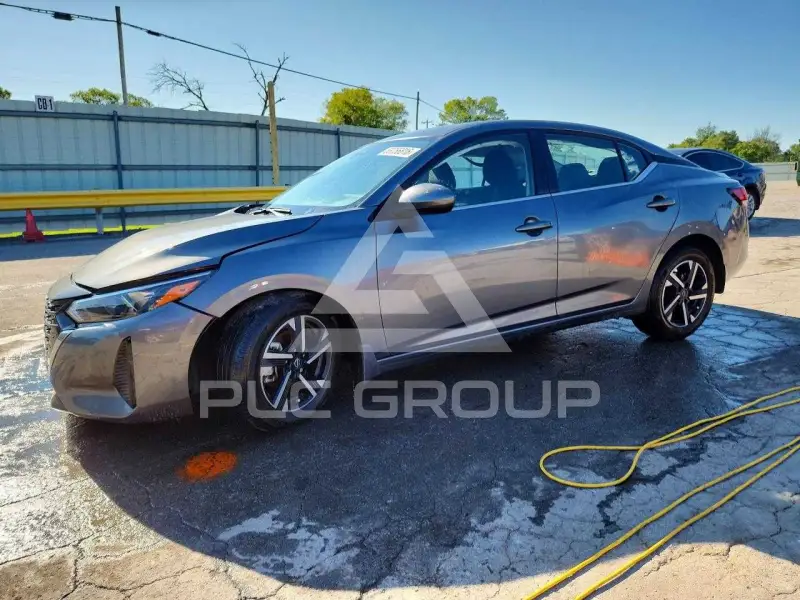 2025 Nissan SENTRA photo