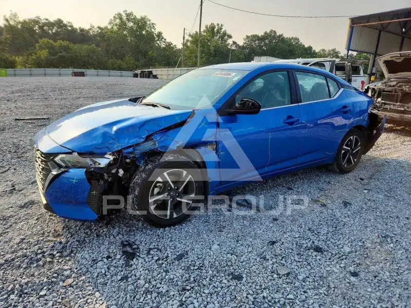 2025 Nissan SENTRA photo