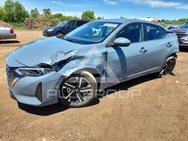 2025 Nissan SENTRA photo