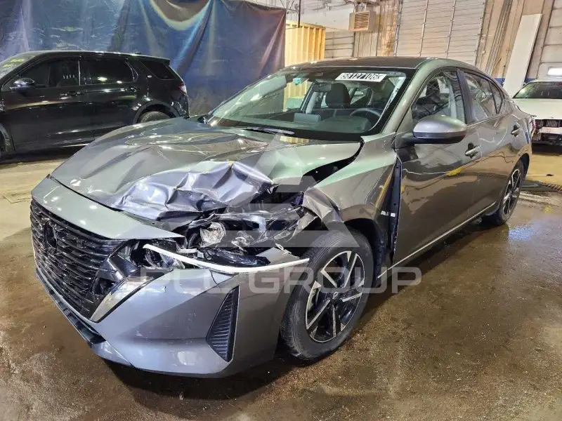 2025 Nissan SENTRA photo