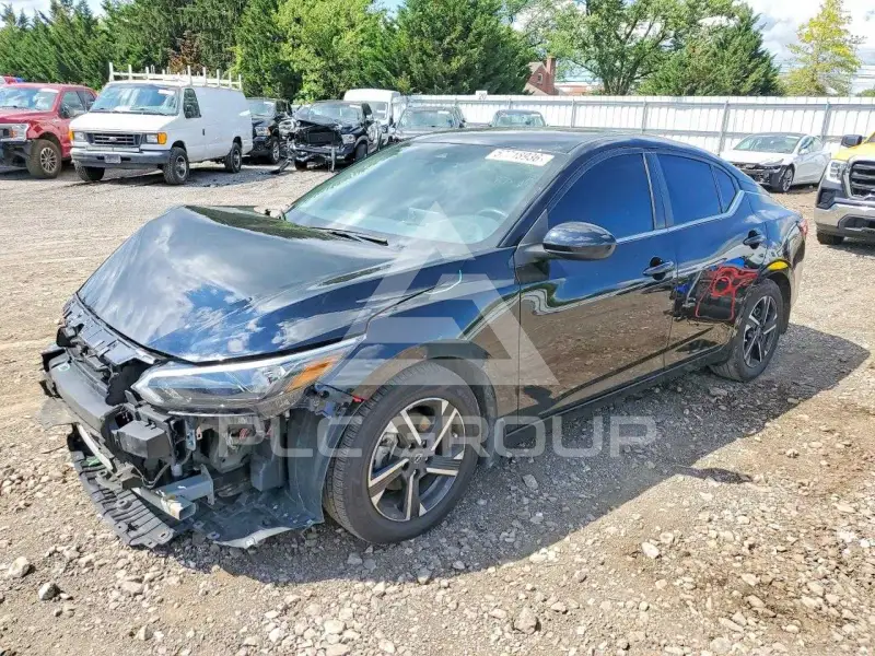 2025 Nissan SENTRA photo