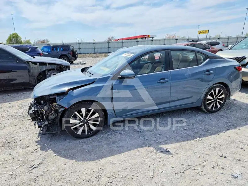 2025 Nissan SENTRA фото