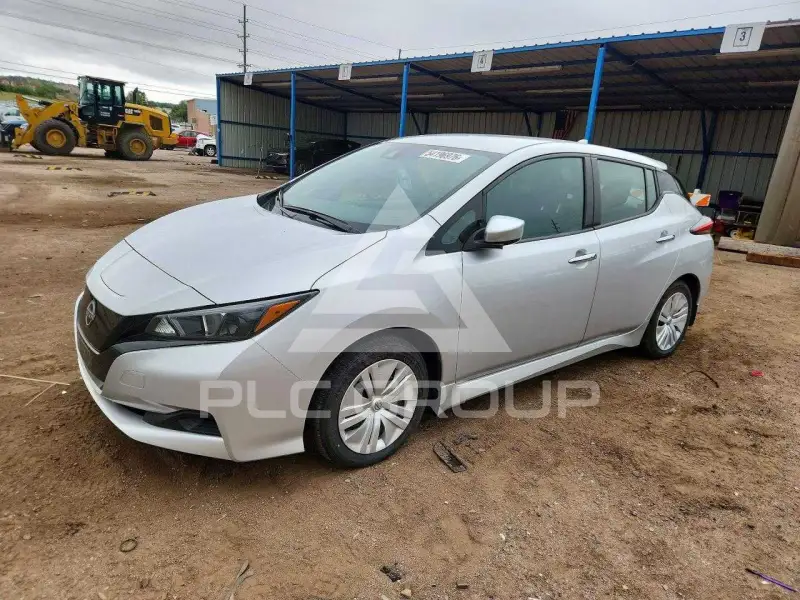 2025 Nissan LEAF фото