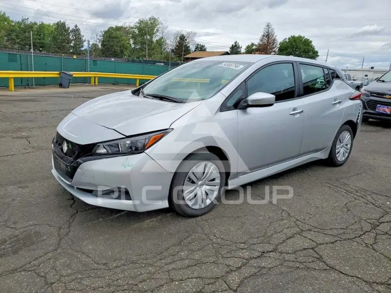 2025 Nissan LEAF фото