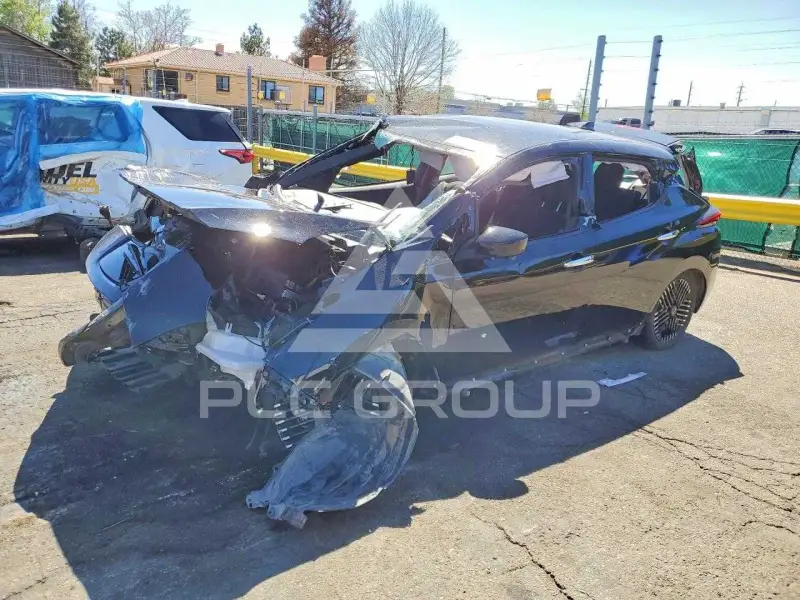 2025 Nissan LEAF фото