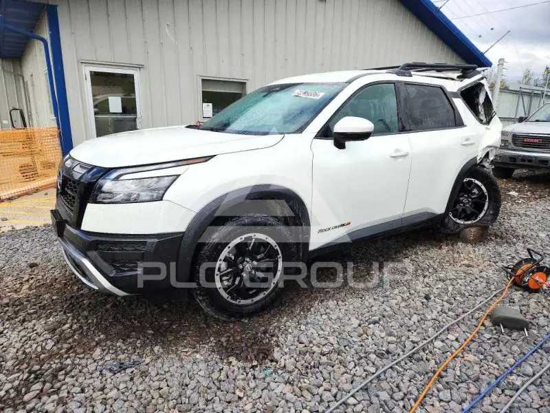 2025 Nissan PATHFINDER фото