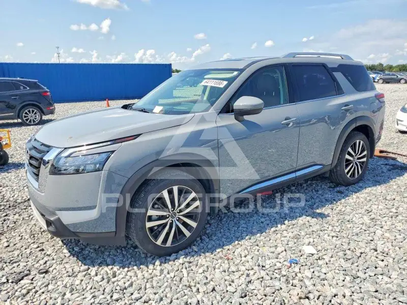 2025 Nissan PATHFINDER photo