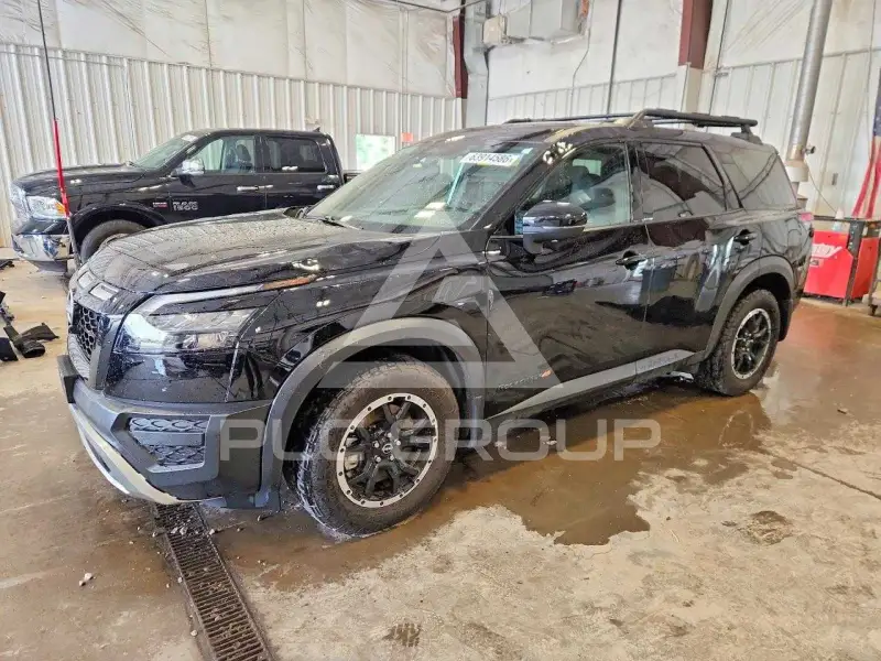 2025 Nissan PATHFINDER фото
