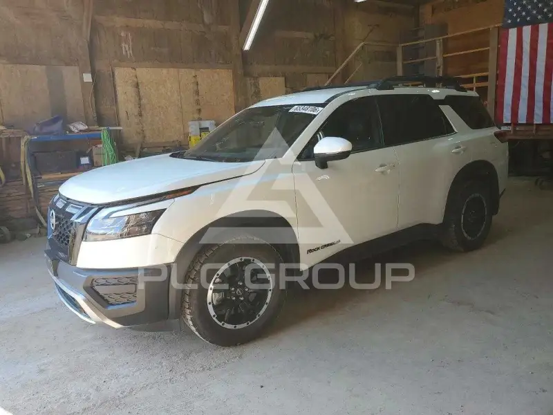 2025 Nissan PATHFINDER photo