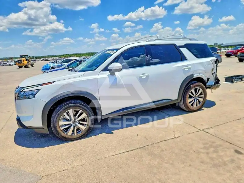 2025 Nissan PATHFINDER фото