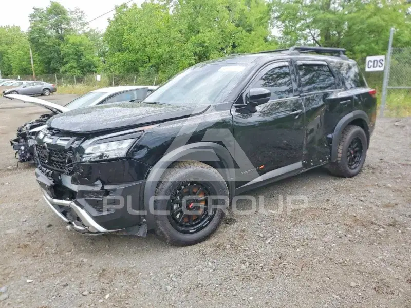 2025 Nissan PATHFINDER фото