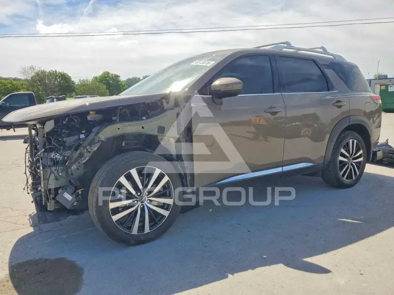 2025 Nissan PATHFINDER photo