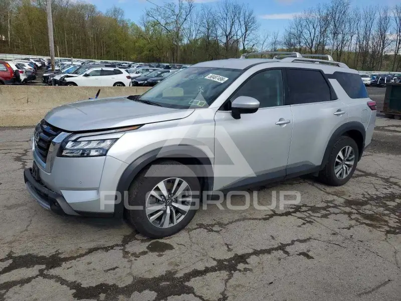 2025 Nissan PATHFINDER photo
