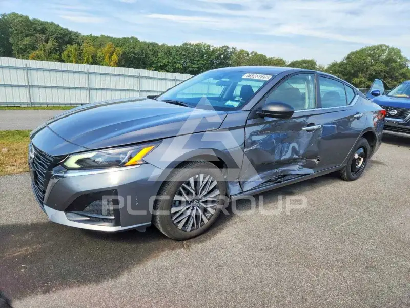 2025 Nissan ALTIMA фото