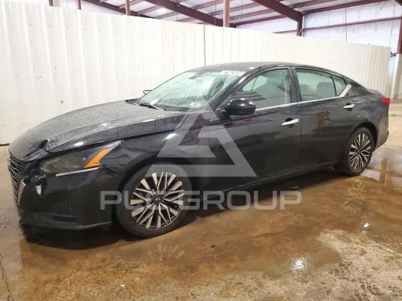 2025 Nissan ALTIMA photo