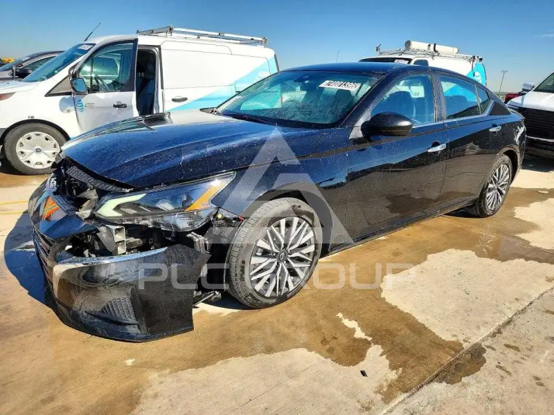 2025 Nissan ALTIMA photo