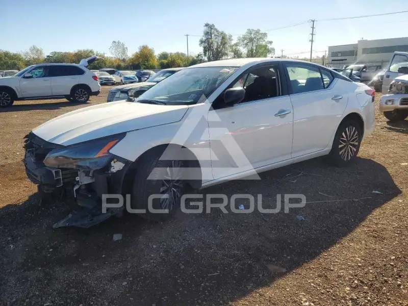 2025 Nissan ALTIMA photo