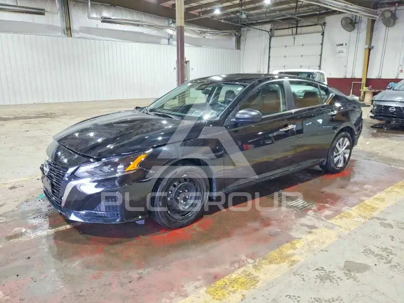 2025 Nissan ALTIMA photo