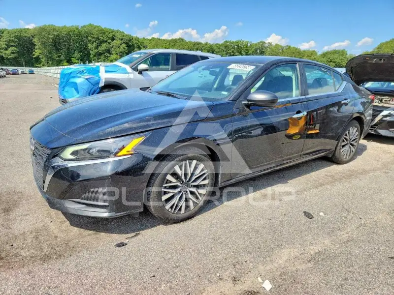 2025 Nissan ALTIMA фото