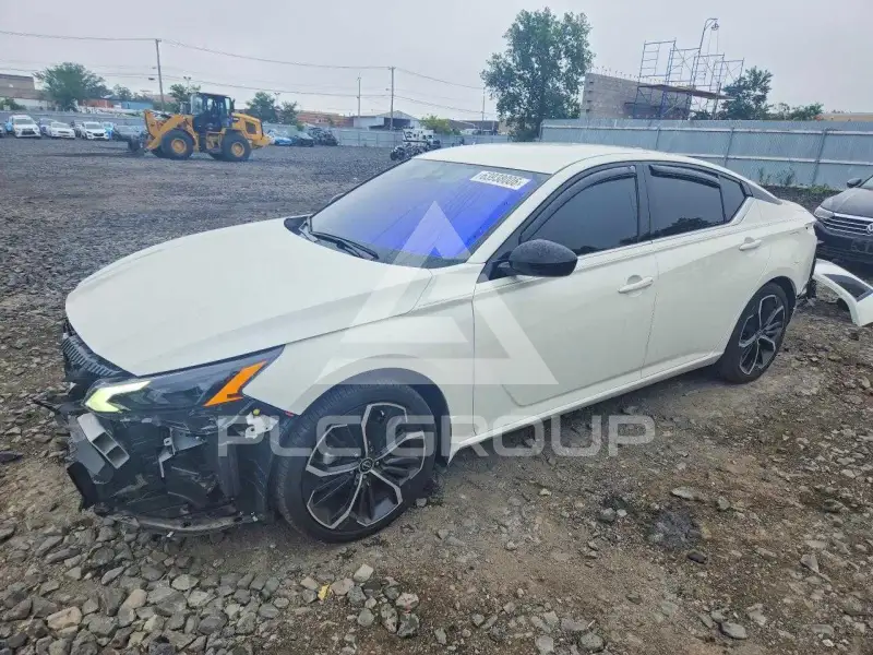 2025 Nissan ALTIMA photo