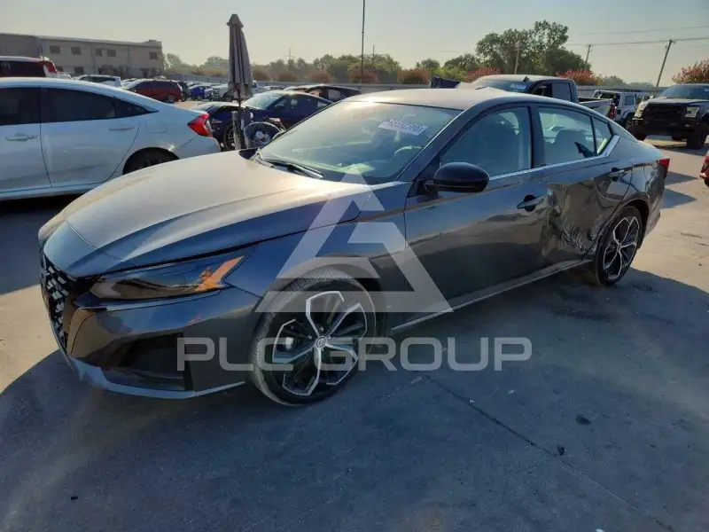 2025 Nissan ALTIMA photo