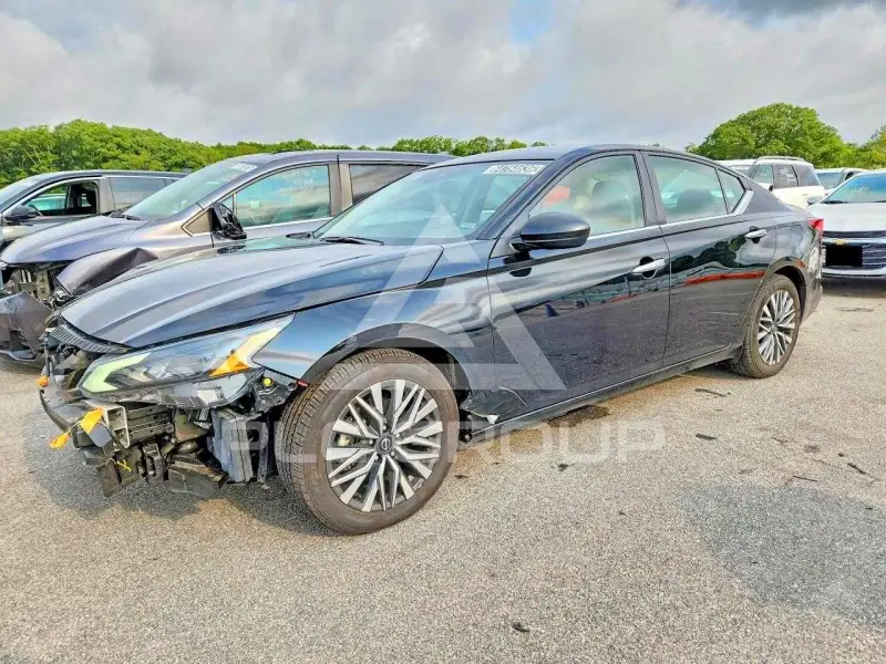 2025 Nissan ALTIMA фото