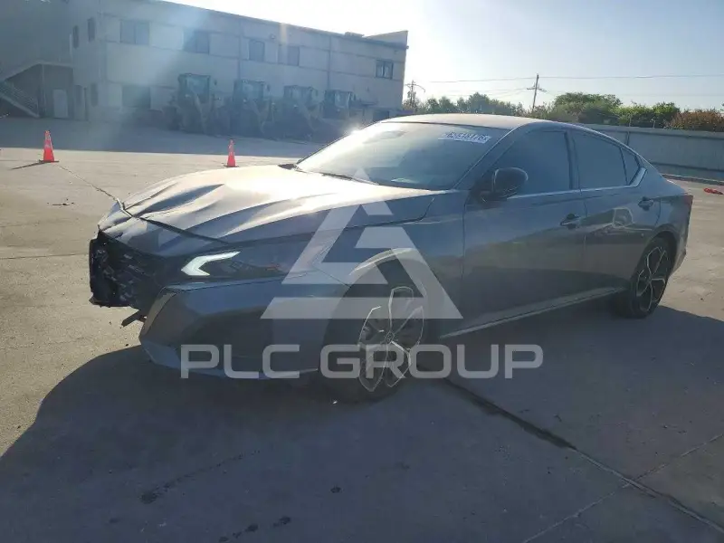 2025 Nissan ALTIMA фото