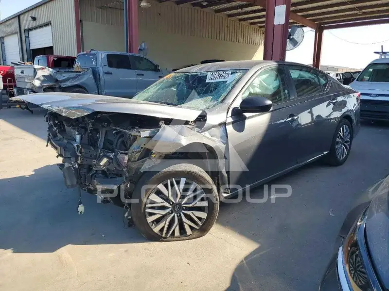 2025 Nissan ALTIMA photo