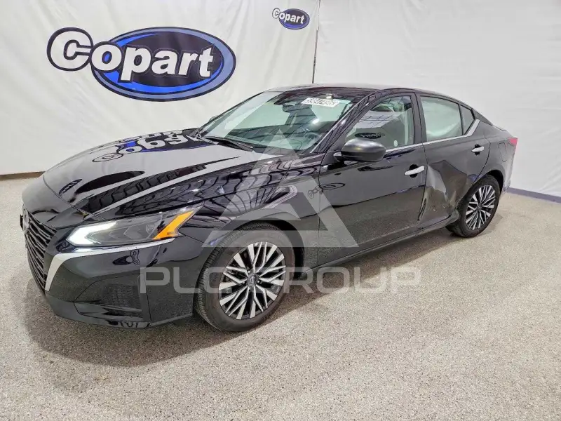 2025 Nissan ALTIMA photo