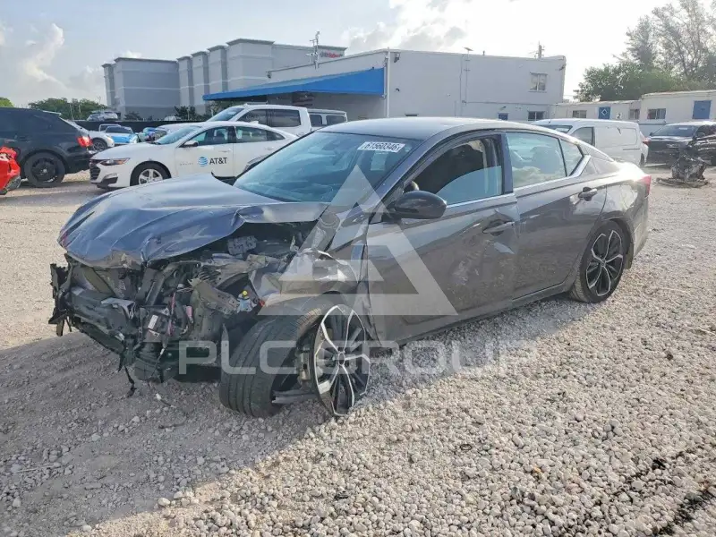 2025 Nissan ALTIMA photo