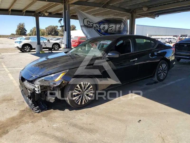 2025 Nissan ALTIMA фото