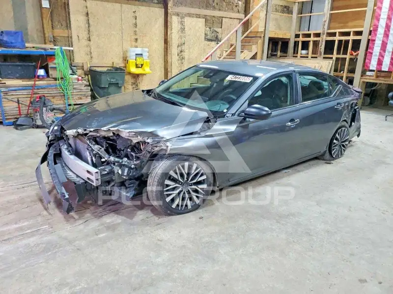 2025 Nissan ALTIMA photo