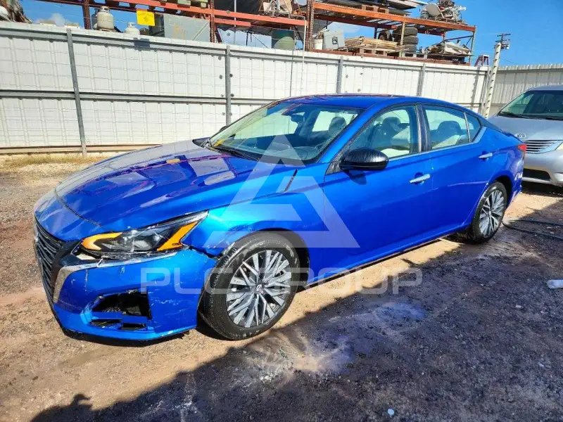 2025 Nissan ALTIMA photo