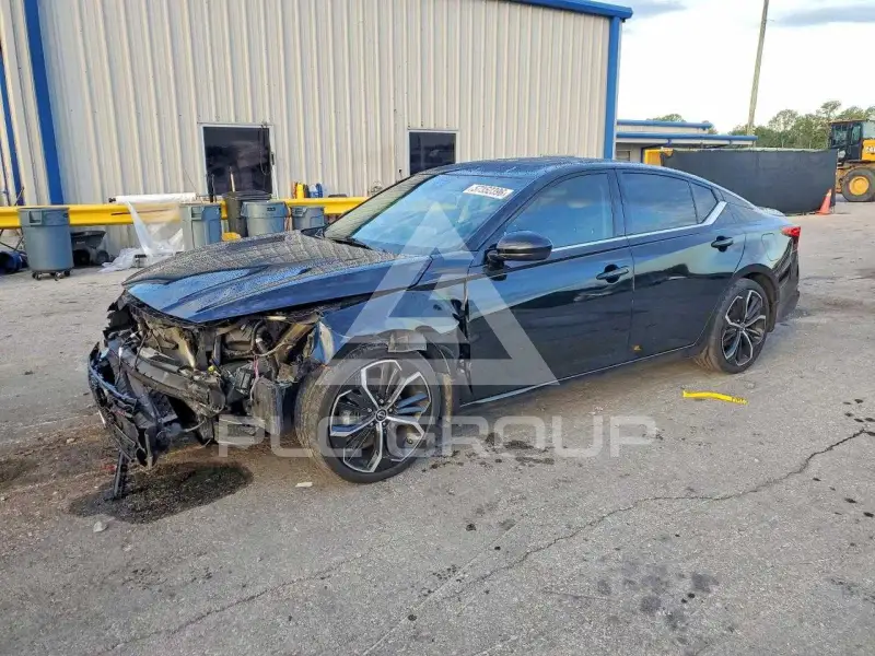 2025 Nissan ALTIMA photo