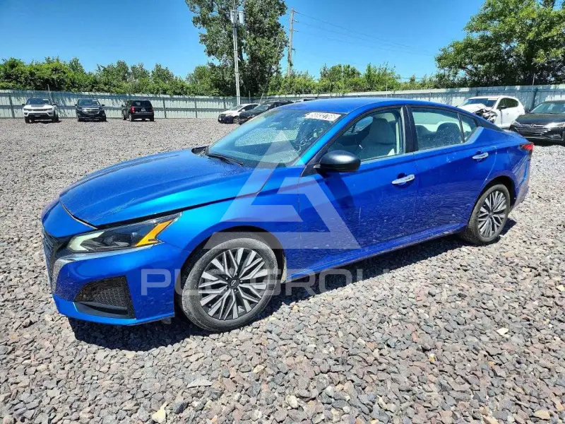 2025 Nissan ALTIMA photo