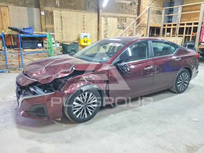 2025 Nissan ALTIMA photo