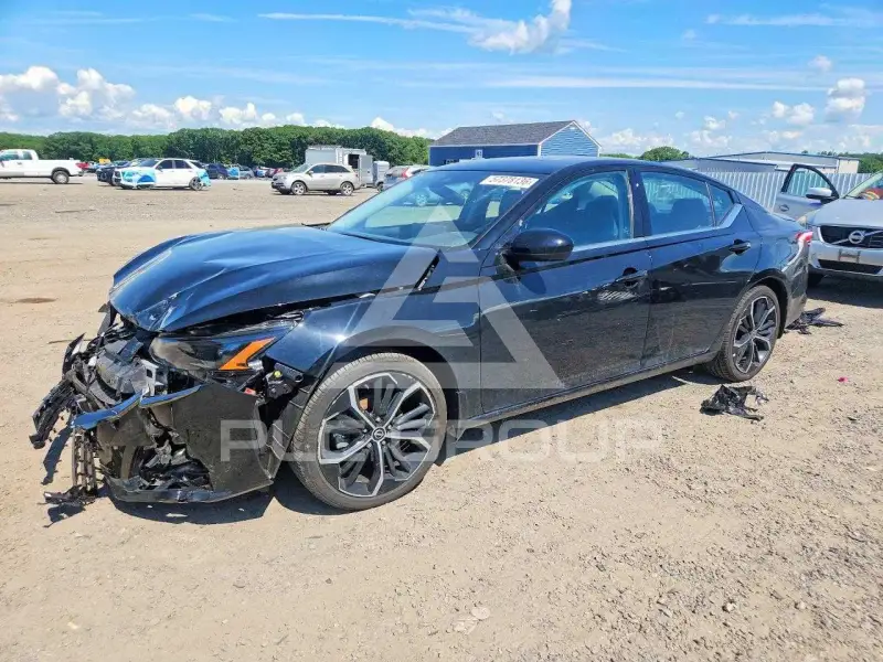 2025 Nissan ALTIMA photo