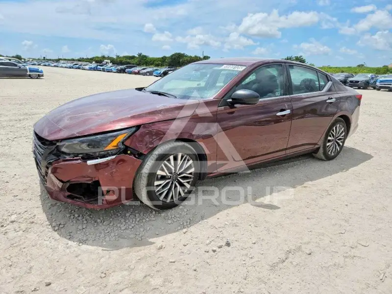 2025 Nissan ALTIMA photo
