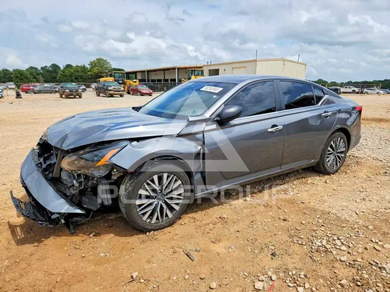 2025 Nissan ALTIMA photo