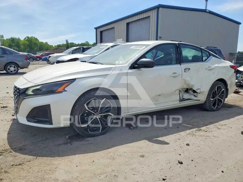 2025 Nissan ALTIMA photo